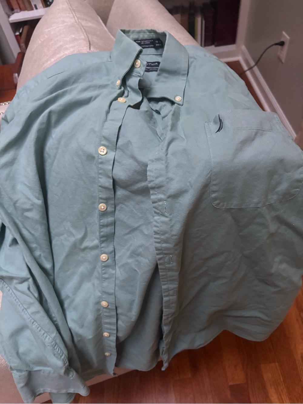 Nautica Men's Light Sea Green Button-Down Shirt - Picture 2 of 3